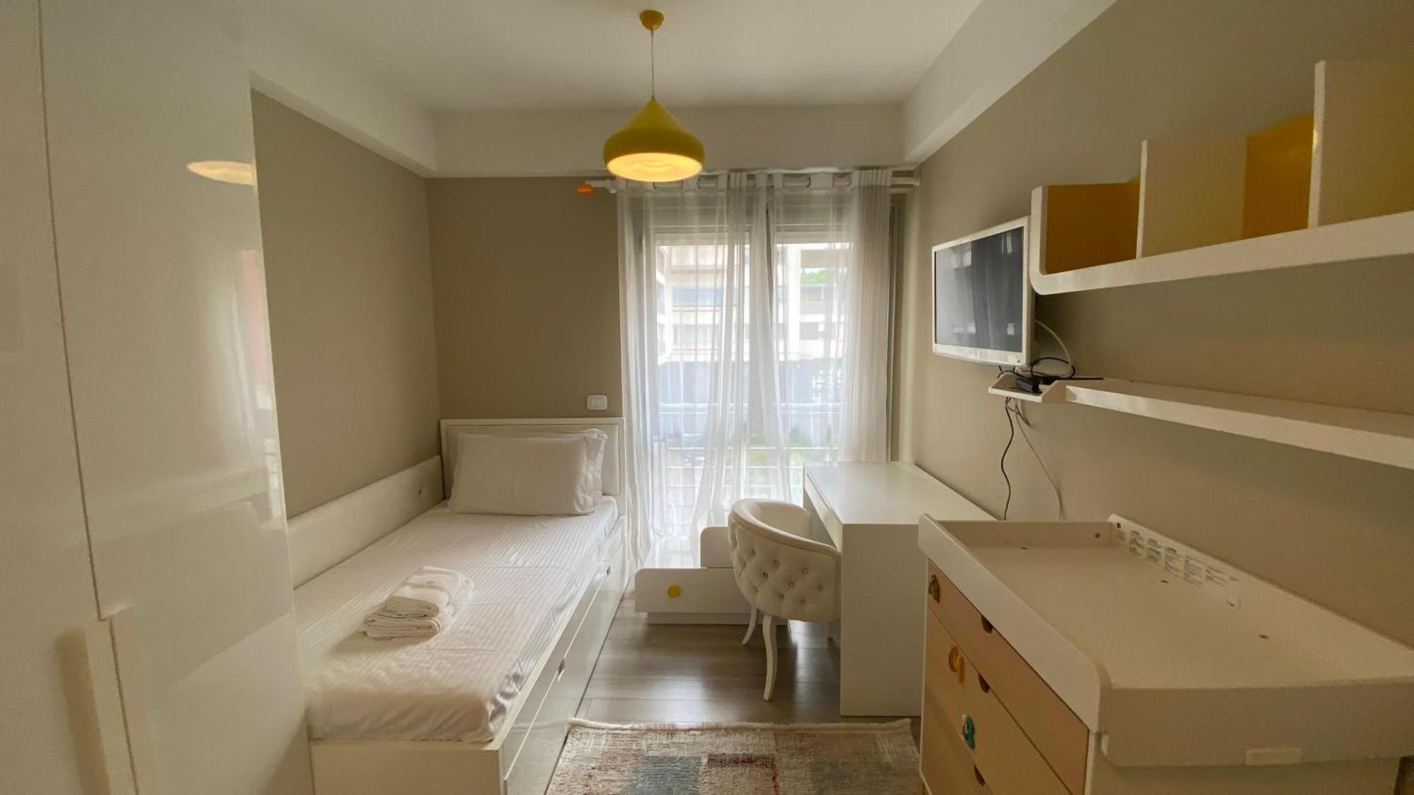 Lake Drive Rooms&Apartments Tirana Kültér fotó