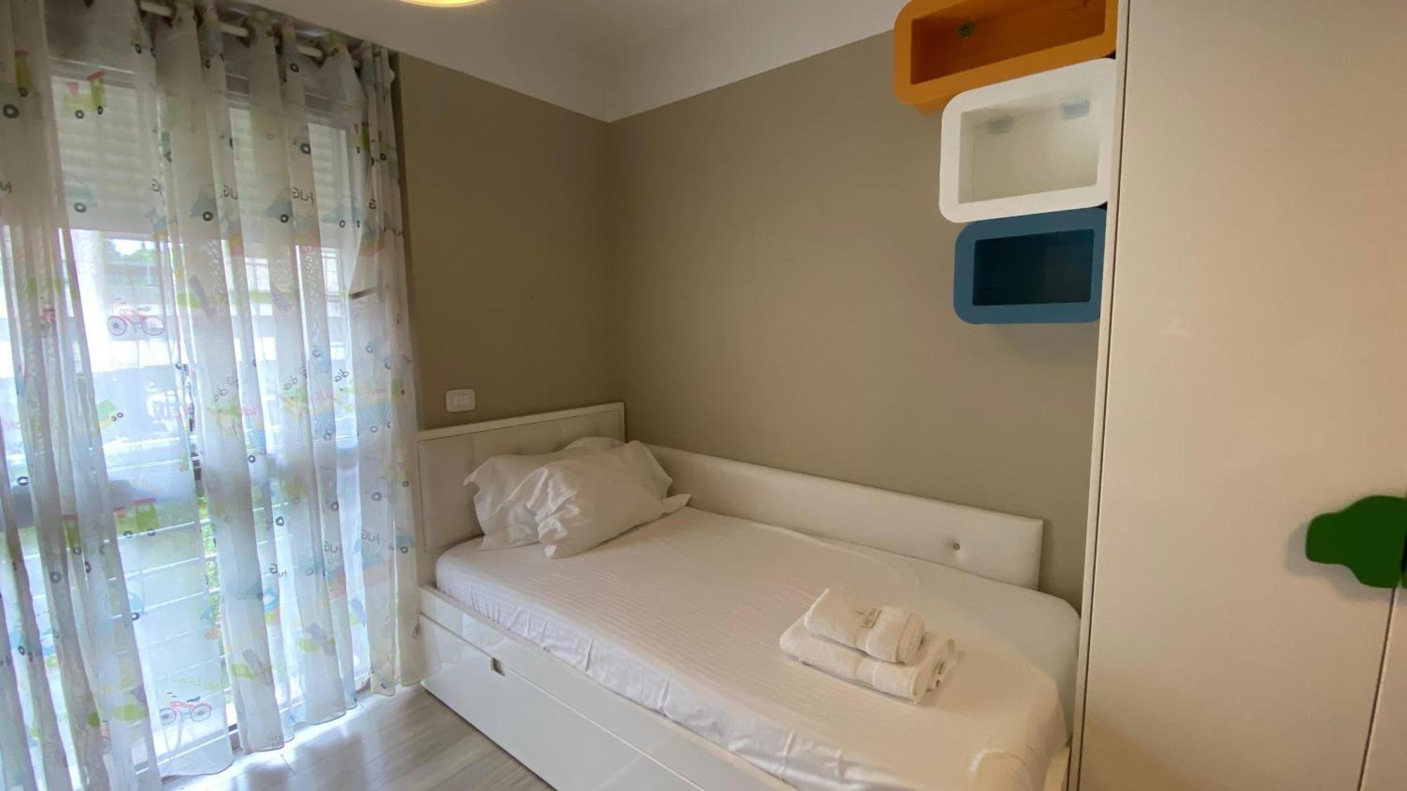 Lake Drive Rooms&Apartments Tirana Kültér fotó